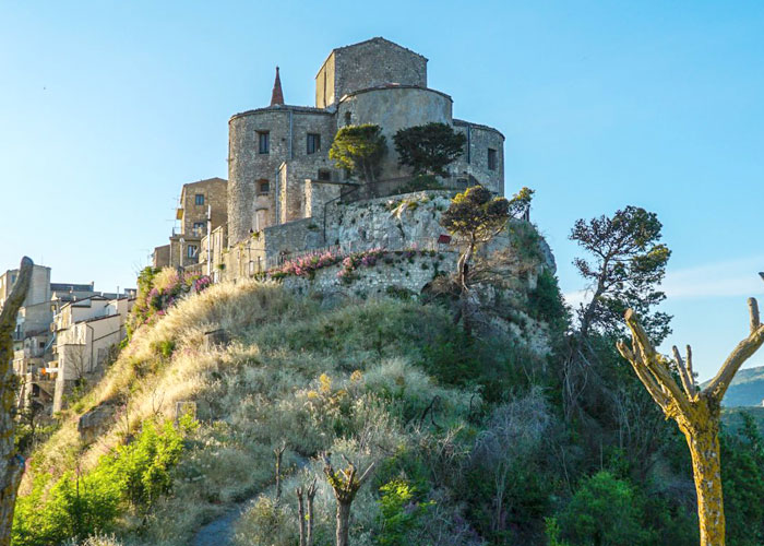 Best Hidden Beaches Eastern Sicily