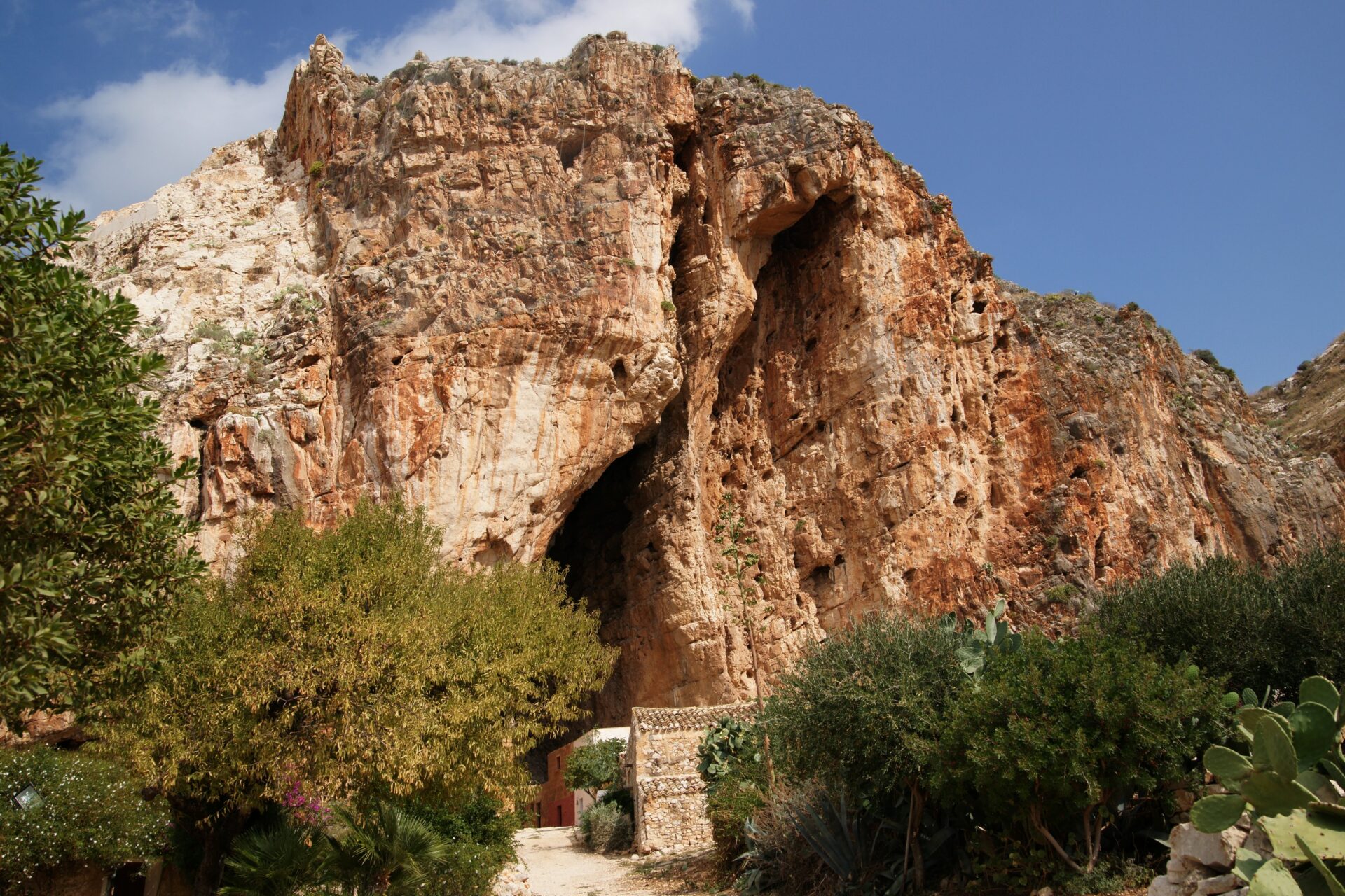 Grotta mangiapane 