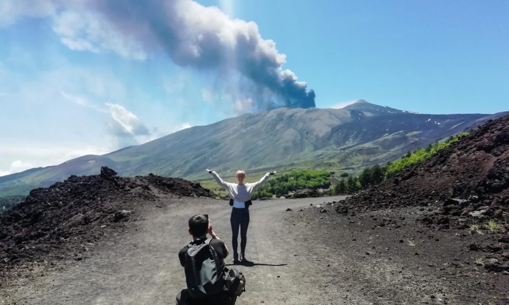 Trekking On the footsteps of the 2002 eruption