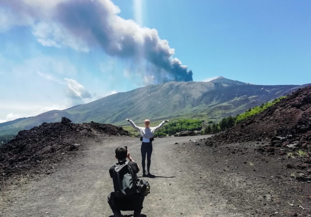 Trekking On the footsteps of the 2002 eruption